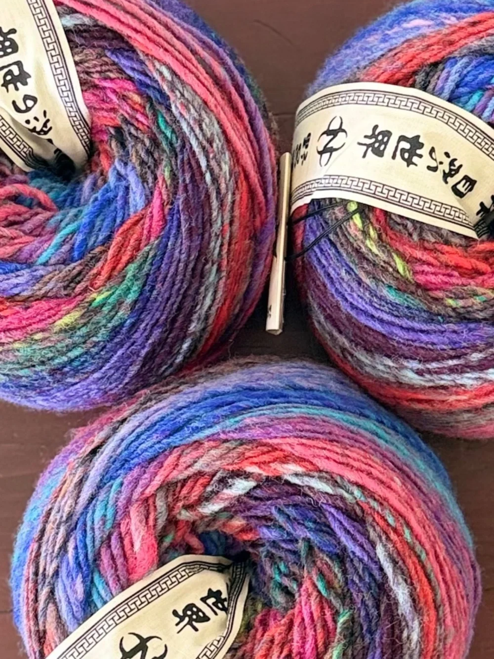 Noro Ito - #29 Hanamaki Lot A -  200g Jumbo Balls, Lot of 3 { Rare Colorway }